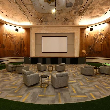 2Br 2Ba In The Block By Cozysuites! Indianapolis Esterno foto