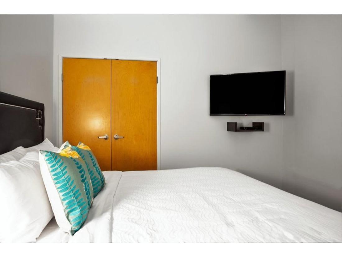 2Br 2Ba In The Block By Cozysuites! Indianapolis Esterno foto